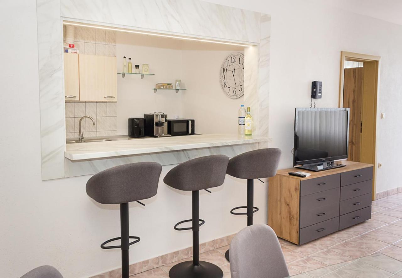 Two Identical Designer 2Bd Flats With Sea View In Balchik By Flat Mаnager Appartement Buitenkant foto