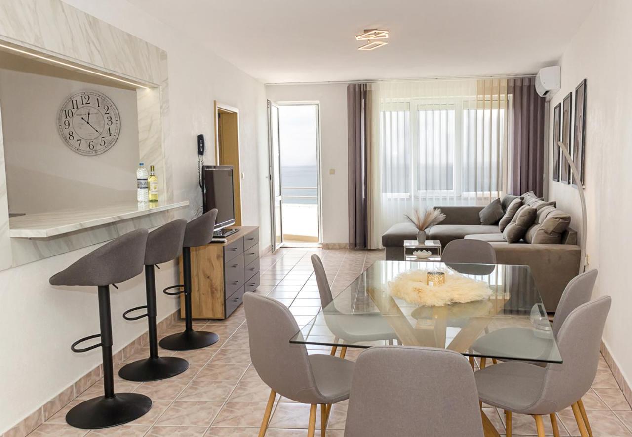 Two Identical Designer 2Bd Flats With Sea View In Balchik By Flat Mаnager Appartement Buitenkant foto
