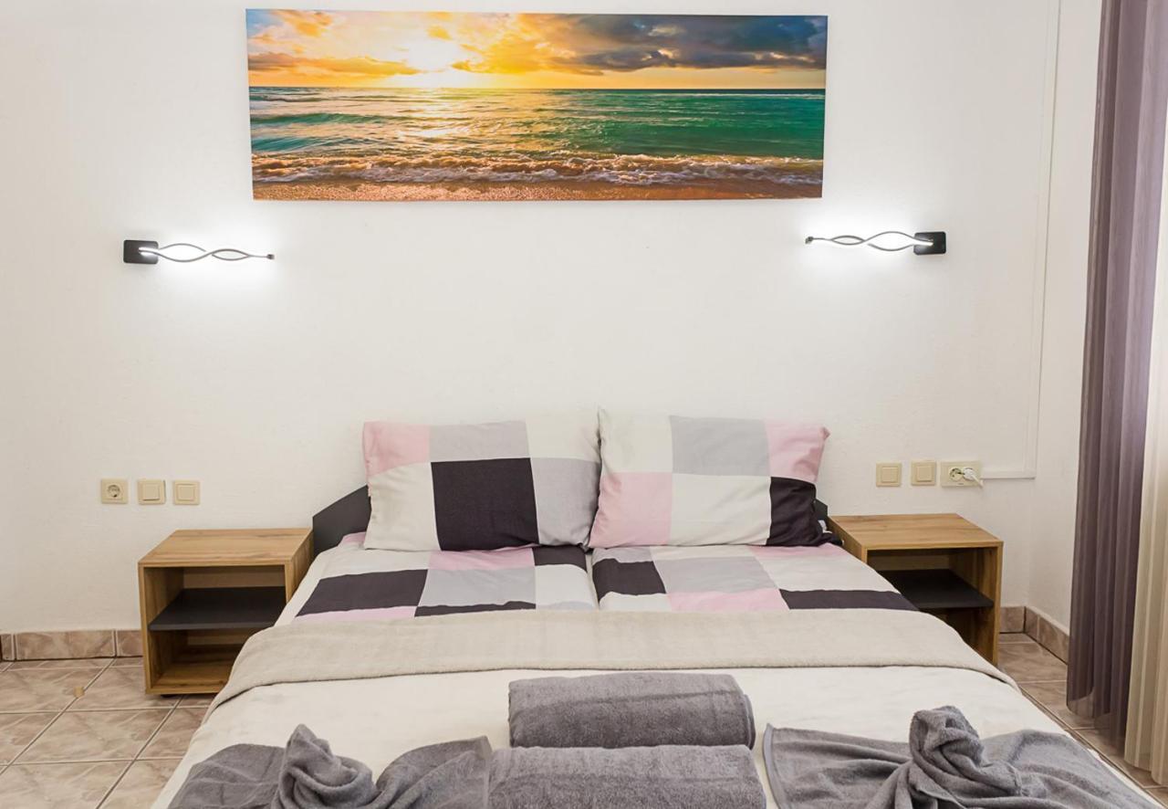 Two Identical Designer 2Bd Flats With Sea View In Balchik By Flat Mаnager Appartement Buitenkant foto